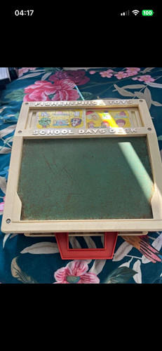 Fisher price school - days, desk